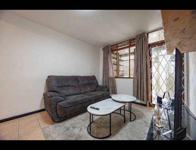 2 BEDROOM APARTMENT FOR SALE IN BELLAIR